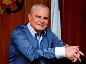 Крымский мэр-«долгожитель» покидает пост
