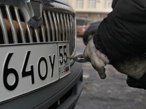 В Севастополе пойман грабитель автомобильных номеров