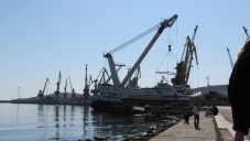 Порт в Феодосии предложили не закрывать