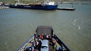 На Керченской переправе ограничено движение