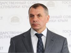 Крымский спикер оставил памятную надпись в автобусе народного ополчения