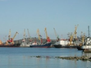 Украина закрывает порты Крыма