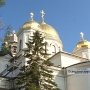 Митрополит Симферопольский и Крымский Лазарь освятил престол в нижнем храме Кафедрального собора святого благоверного Александра Невского.