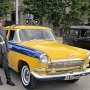 В свой профессиональный праздник сотрудники ГИБДД Севастополя пригласили горожан и гостей города на выставку ретро-автомобилей