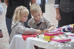 В Керчи впервые отметили День семьи, любви и верности