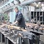 На Керченском стрелочном заводе повысили зарплаты на 25%