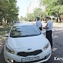 ГИБДД в Керчи останавливает водителей, разговаривающих по мобильному
