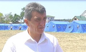 Губернатор Севастополя предложил отправить беженцев с востока Украины на сбор урожая