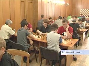 За совместную работу в составе российского шахматного союза публично выступили крымские представители самой известной интеллектуальной игры