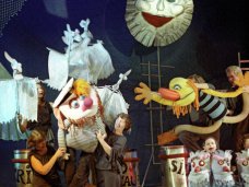 Под Феодосией проходит фестиваль кукольных театров