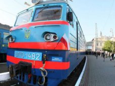 Количество поездов из Крыма на Украину уменьшилось в четыре раза