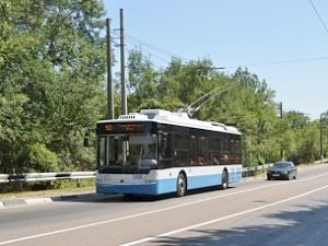 Цена на троллейбус в Столице Крыма стала меньше