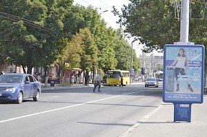 В Республике Крым ЮИДовцы разъясняли правила дорожного движения взрослым пешеходам