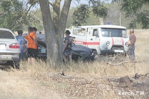 Под Керчью столкнулись две иномарки: трое пострадали, один погиб