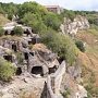 Cтройка разрушила пещерный город на 10 млн рублей