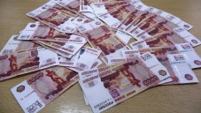 Жителя Крыма наказали штрафом на 90 тыс. рублей за взятку полицейскому