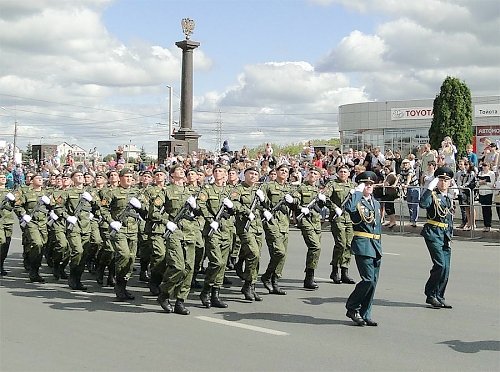 Курская область. Коммунисты приняли участие в митинге в честь образования области и победы над фашистами