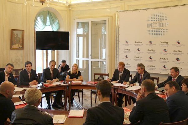 В Центральном Доме Журналиста прошёл круглый стол оппозиционных кандидатов, принимающих участие в выборах в Московскую городскую думу