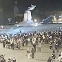 Фашисты в Харькове повалили памятник Ленину