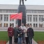 Калуга. Возложение цветов к памятнику В.И. Ленину
