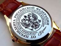 Керченский ветеран награжден президентскими часами