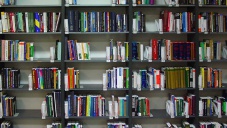 Библиотекам Севастополя подарили 1,8 тыс. книг