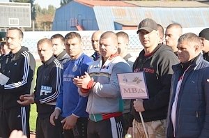 Команда МВД по Республике Крым в состязаниях между правоохранителей по перетягиванию каната заняла первое место