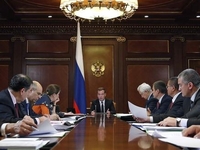 Сергей Аксёнов принял участие в совещании под руководством Дмитрия Медведева