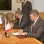 Сергей Аксёнов подписал Соглашение о сотрудничестве с Правительством Вологодской области
