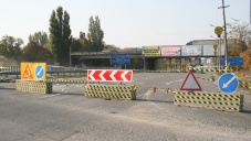 Движение транспорта на обвалившемся участке объездной дороги в Столице Крыма восстановят весной