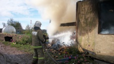 Под Севастополем на пожаре нашли два трупа