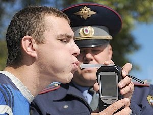 За три дня инспекторы задержали в Крыму более 70 нетрезвых водителей