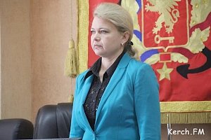 В Керчи внесли изменения в решение об условиях оплаты труда Ларисы Щербулы