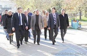 Владимир Константинов посетил с рабочей поездкой г.Армянск