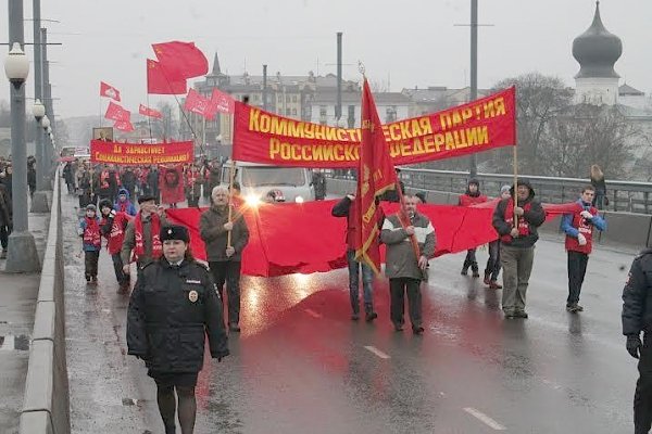 Празднование Великого Октября в Псковской области