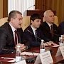 Сергей Аксёнов встретился с представителями Республики Абхазия