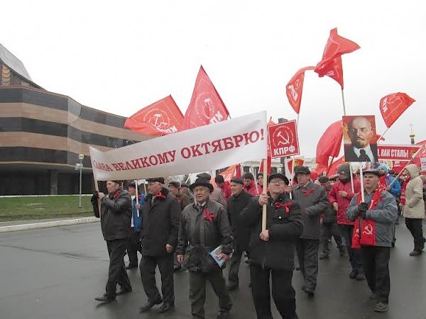 Республика Мордовия. Слава Великому Октябрю!