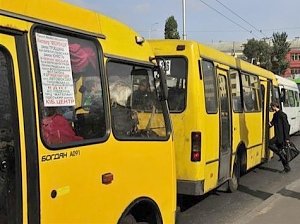 В Крыму снизили тарифы на проезд в городском транспорте