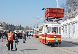 Трамвай в Евпатории попросили передать в управление Минтранса