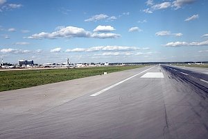 Власти Евпатории предложили со следующего года запустить работу аэропорта