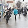 На улице в Севастополе прохожие поймали грабителя