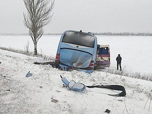 Под Симферополем случилась крупная авария с участием автобуса