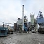 Население пожаловалось на вредные выбросы асфальтового завода возле Симферополя