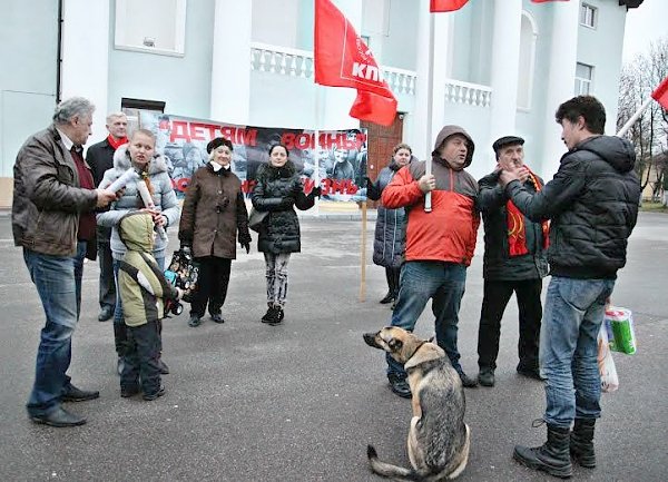 Калининградская область. В городе Светлом состоялся пикет в поддержку «Детей войны»