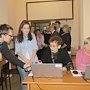 В рамках программы «Бабушка и дедушка онлайн» в Крыму открыли первый центр компьютерной грамотности