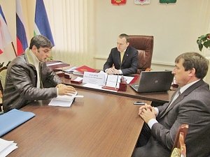 Первый вице-спикер крымского парламента Константин Бахарев провел выездной прием граждан