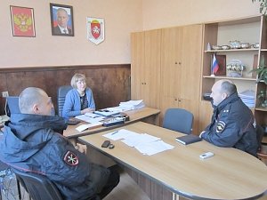 Главный полицейский Белогорского района провел выездную рабочую встречу в Зеленогорском сельском совете