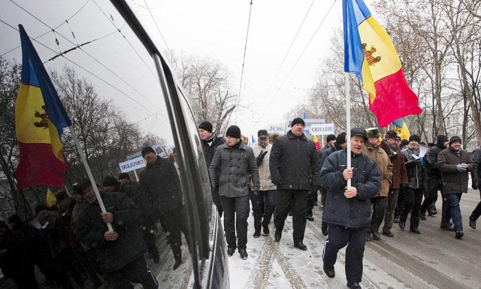 Русские в румынии. Национальное движение в Молдавии Гимпу. Либеральная партия Молдавии. Молдавия смотрит как Украине подадает от русских.