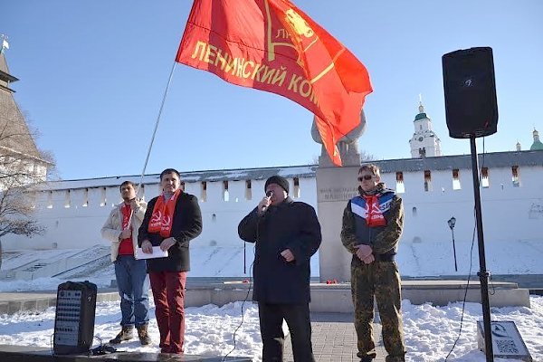 Остановить грабеж населения! Акция протеста в Астрахани