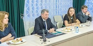 Губернатор Калужской области встретился с участниками форума «Селигер 2014»
